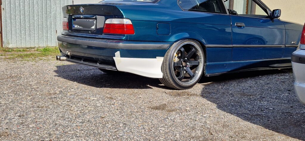 BMW E36 REAR MPAKIET BUMPER SPATS – M-way Workshop