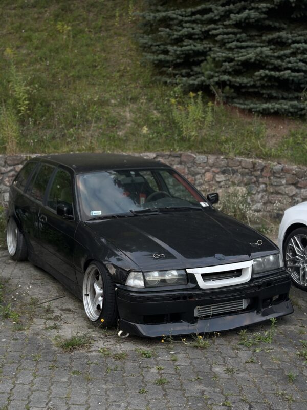 CUTESports URASS E36 Grille