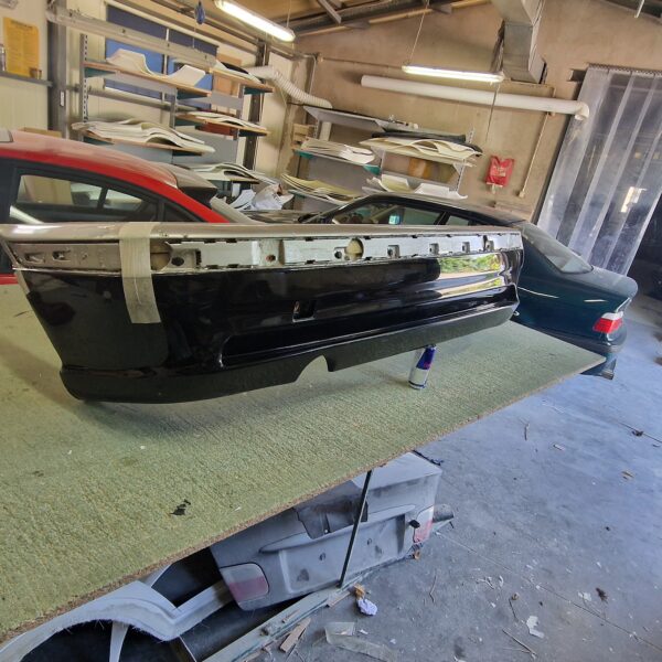 BMW E36 Compact Racing Dynamics Look Rear Bumper Lip - Image 9