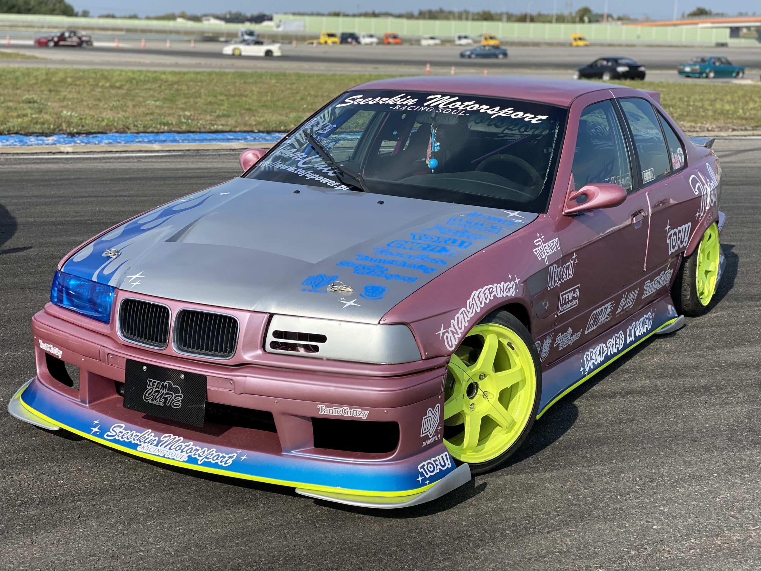 BMW E36 CUTESports V1 Side Skirts - Image 3